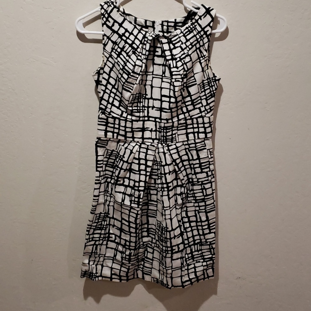 BCBG BCX Trendy Little B&W Dress